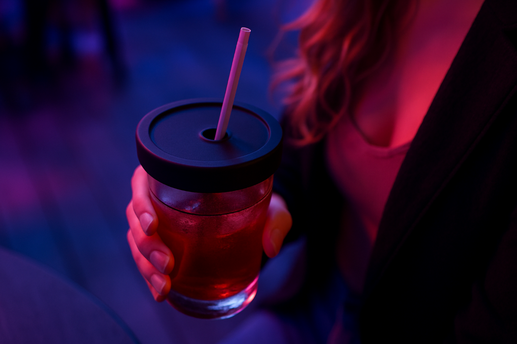 Comment les protections de verre peuvent révolutionner la sécurité en soirée ?